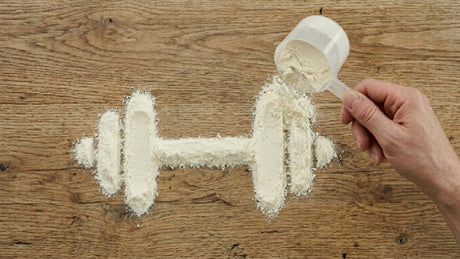 Pourquoi prendre de la whey protéine ? Bienfaits, comment et quand la consommer